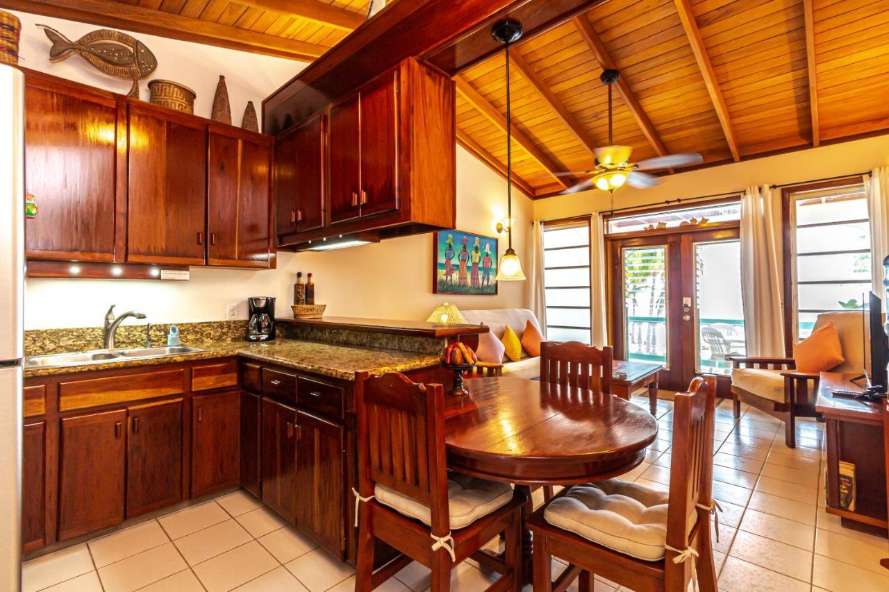 Coral Bay Villas サン・ペドロ エクステリア 写真