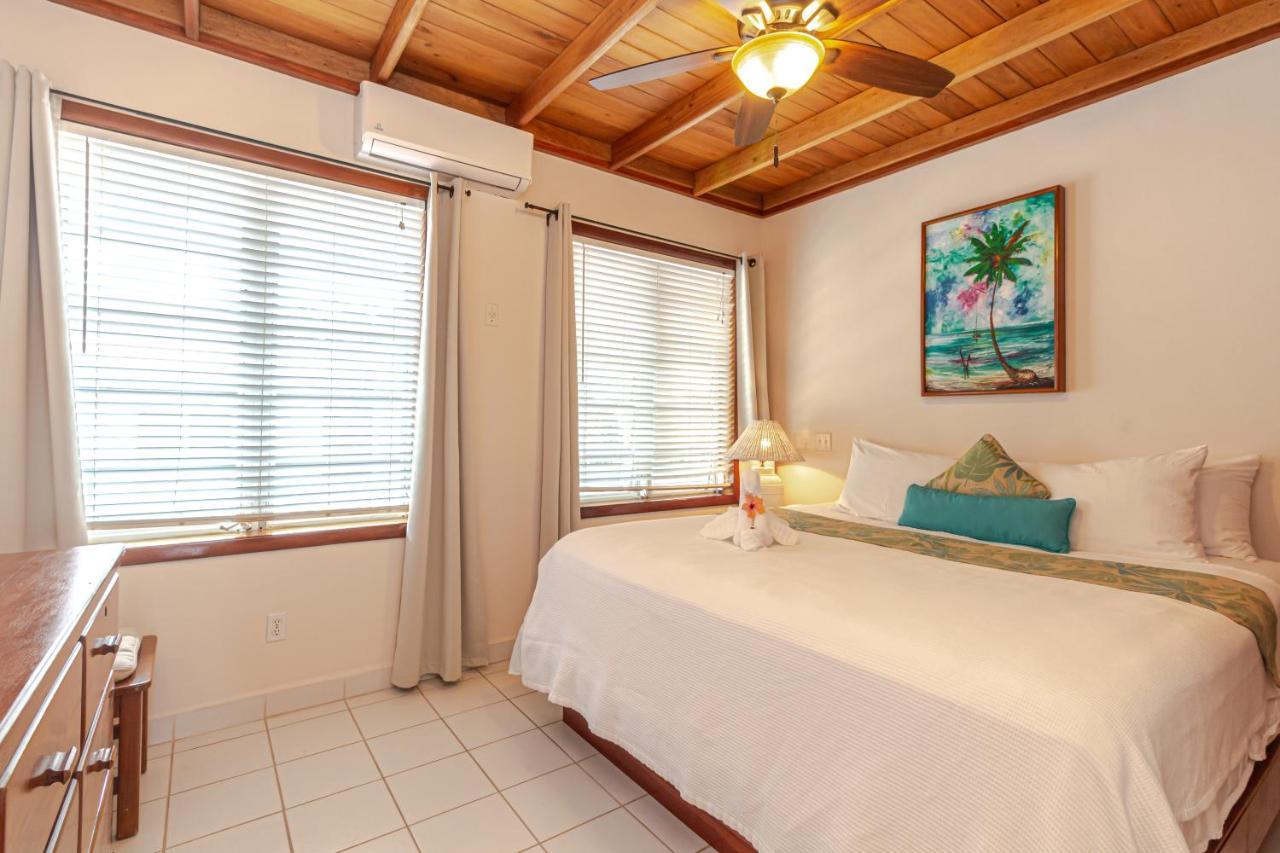 Coral Bay Villas サン・ペドロ エクステリア 写真